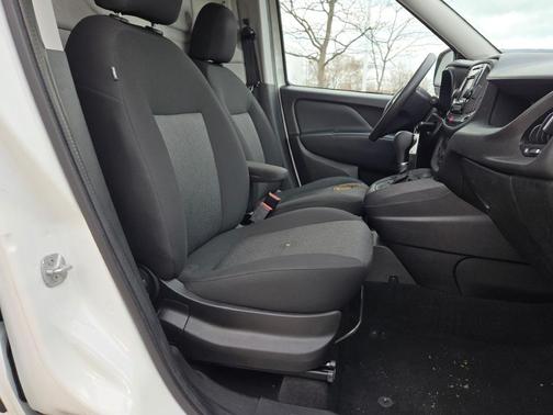 2022 RAM ProMaster City Tradesman