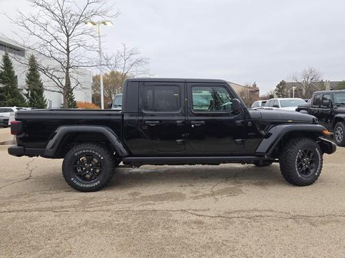 2026 Jeep Gladiator Willys