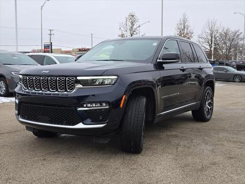 2023 Jeep Grand Cherokee Summit