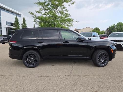 2025 Jeep Grand Cherokee L Summit