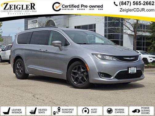 2017 Chrysler Pacifica Touring-L