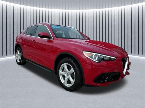 2020 Alfa Romeo Stelvio Base