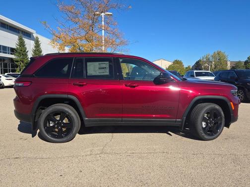 2025 Jeep Grand Cherokee Limited