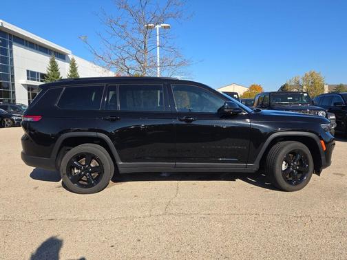 2024 Jeep Grand Cherokee L Altitude