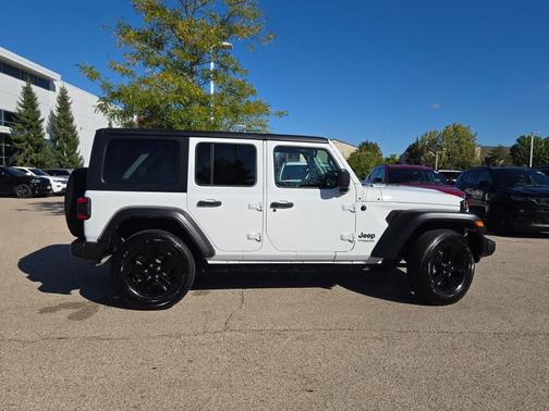 2022 Jeep Wrangler Unlimited Sport Altitude