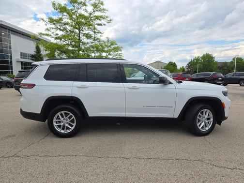 2024 Jeep Grand Cherokee L Laredo