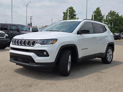 2025 Jeep Compass Latitude