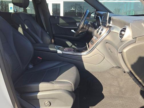 2021 Mercedes-Benz GLC 300 4MATIC