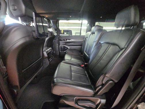 2024 Jeep Wagoneer Series III 4x4