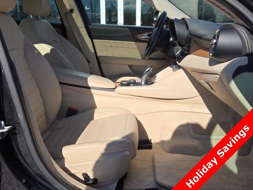 2019 Alfa Romeo Giulia Ti Lusso