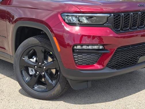2025 Jeep Grand Cherokee Limited X
