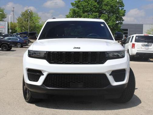 2023 Jeep Grand Cherokee Altitude