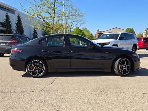2024 Alfa Romeo Giulia Veloce AWD