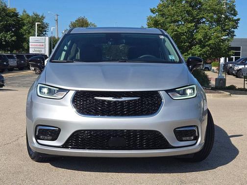 2024 Chrysler Pacifica Limited
