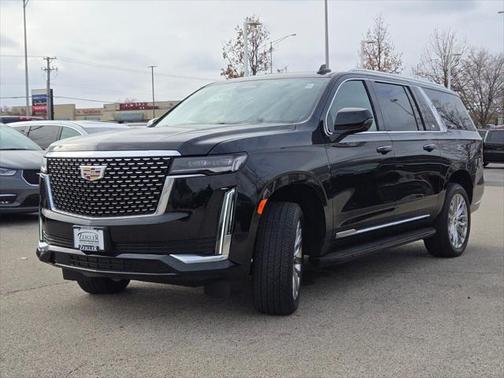 2024 Cadillac Escalade ESV Premium Luxury