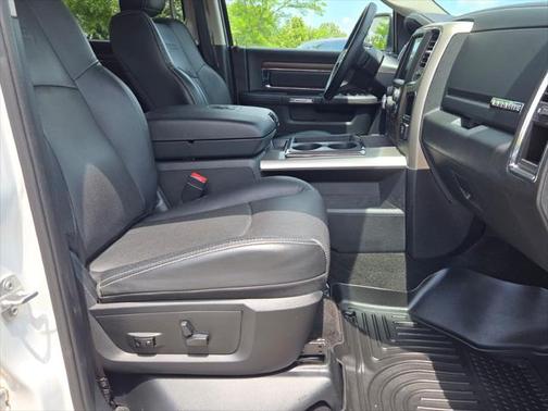 2015 RAM 1500 Laramie