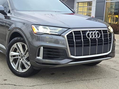 2021 Audi Q7 55 Premium Plus