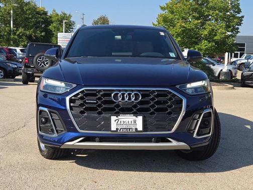2022 Audi Q5 45 S line Premium Plus