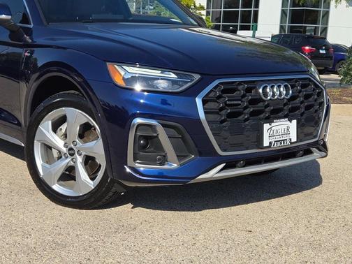 2022 Audi Q5 45 S line Premium Plus