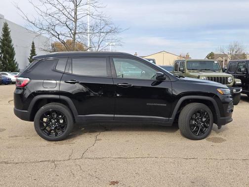 2026 Jeep Compass Latitude