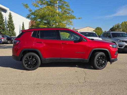2026 Jeep Compass Latitude