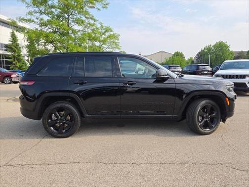 2024 Jeep Grand Cherokee Altitude