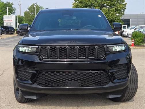 2024 Jeep Grand Cherokee Altitude