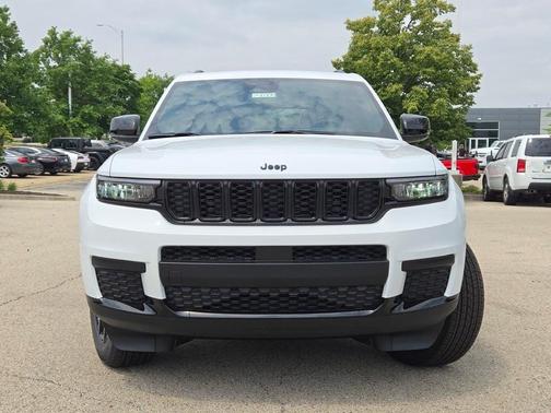 2025 Jeep Grand Cherokee L Altitude