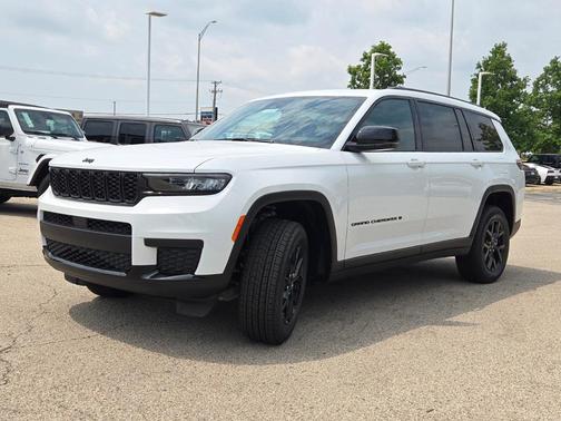 2025 Jeep Grand Cherokee L Altitude