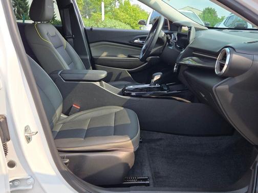 2025 Chevrolet Trax FWD ACTIV