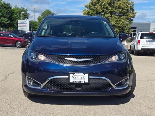 2018 Chrysler Pacifica Touring-L