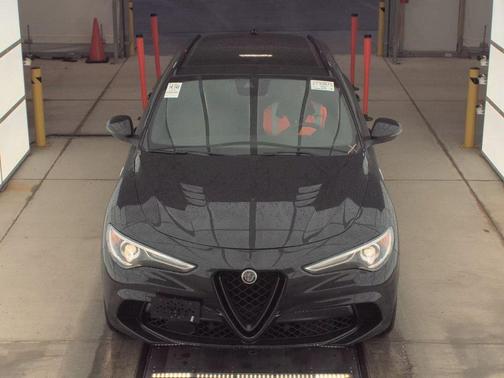 2023 Alfa Romeo Stelvio Quadrifoglio