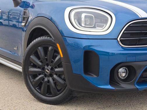 2022 MINI Countryman Oxford Edition