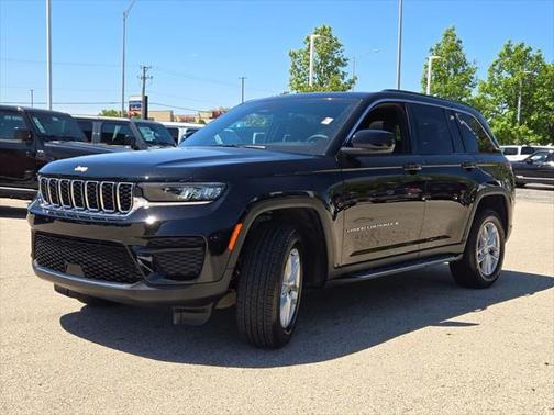 2024 Jeep Grand Cherokee Laredo