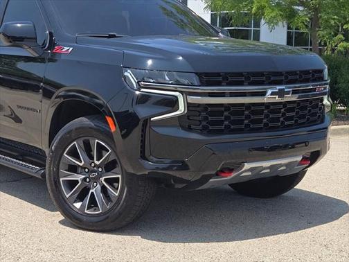 2022 Chevrolet Suburban 4WD Z71
