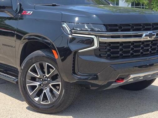 2022 Chevrolet Suburban 4WD Z71