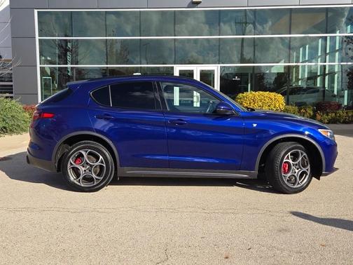 2022 Alfa Romeo Stelvio Ti