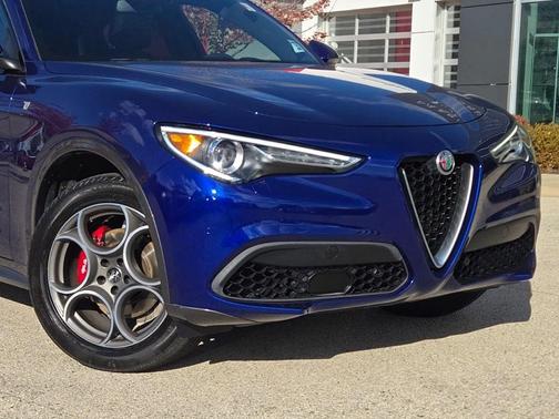 2022 Alfa Romeo Stelvio Ti
