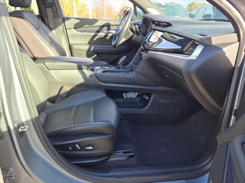 2023 Cadillac XT6 Premium Luxury AWD