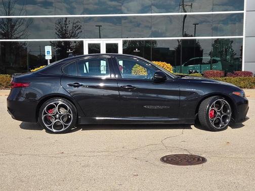 2023 Alfa Romeo Giulia Veloce AWD