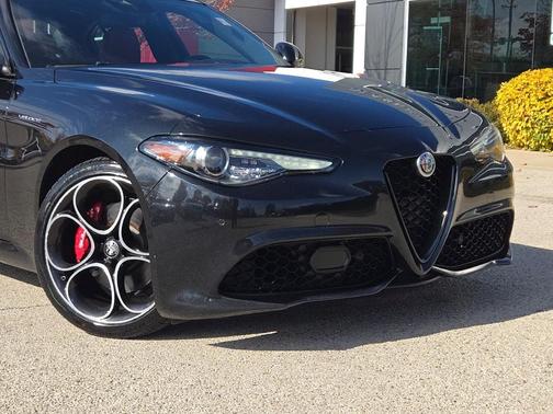 2023 Alfa Romeo Giulia Veloce AWD