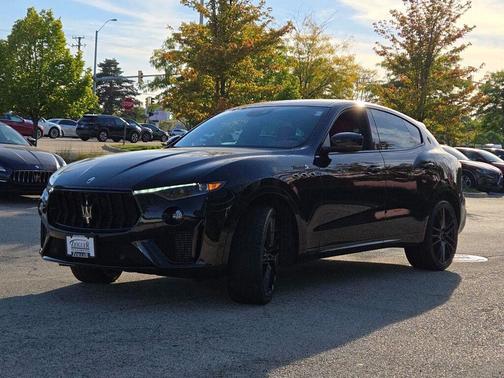2022 Maserati Levante Modena S