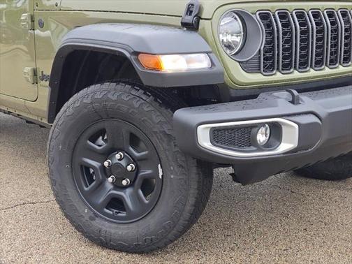 2025 Jeep Gladiator Sport