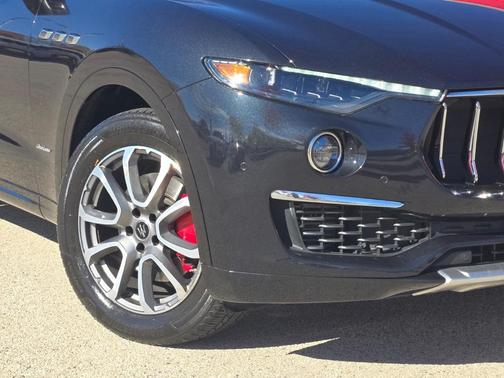 2019 Maserati Levante Base