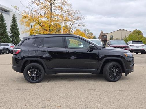 2026 Jeep Compass Latitude