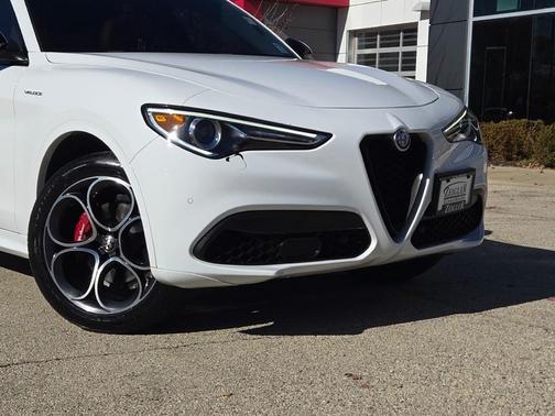 2022 Alfa Romeo Stelvio Ti