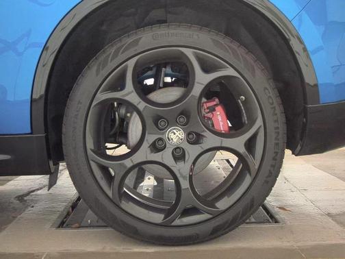 2024 Alfa Romeo Stelvio Veloce AWD