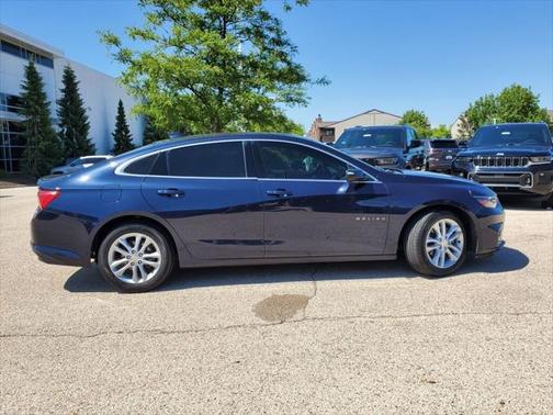 2017 Chevrolet Malibu 1LT