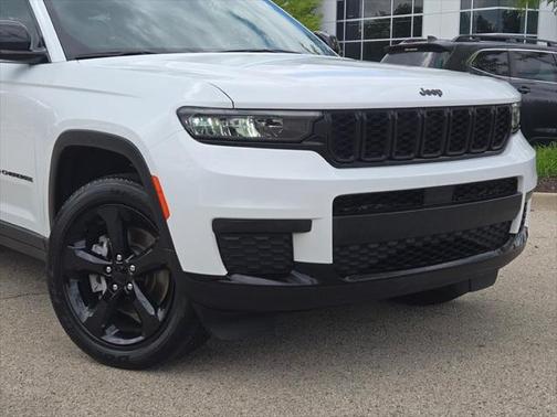 2022 Jeep Grand Cherokee L Altitude
