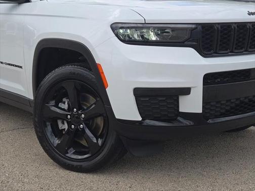 2022 Jeep Grand Cherokee L Altitude